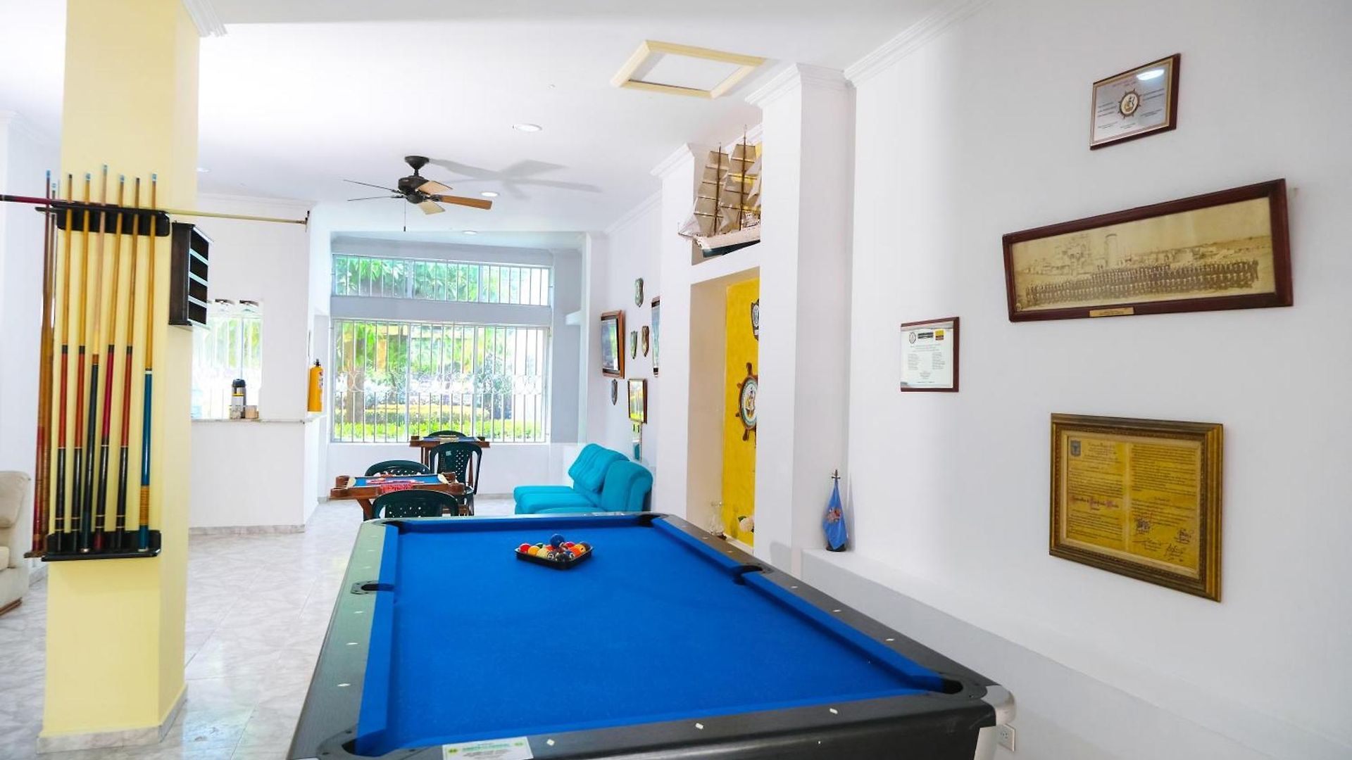 Coosonav Hotel *