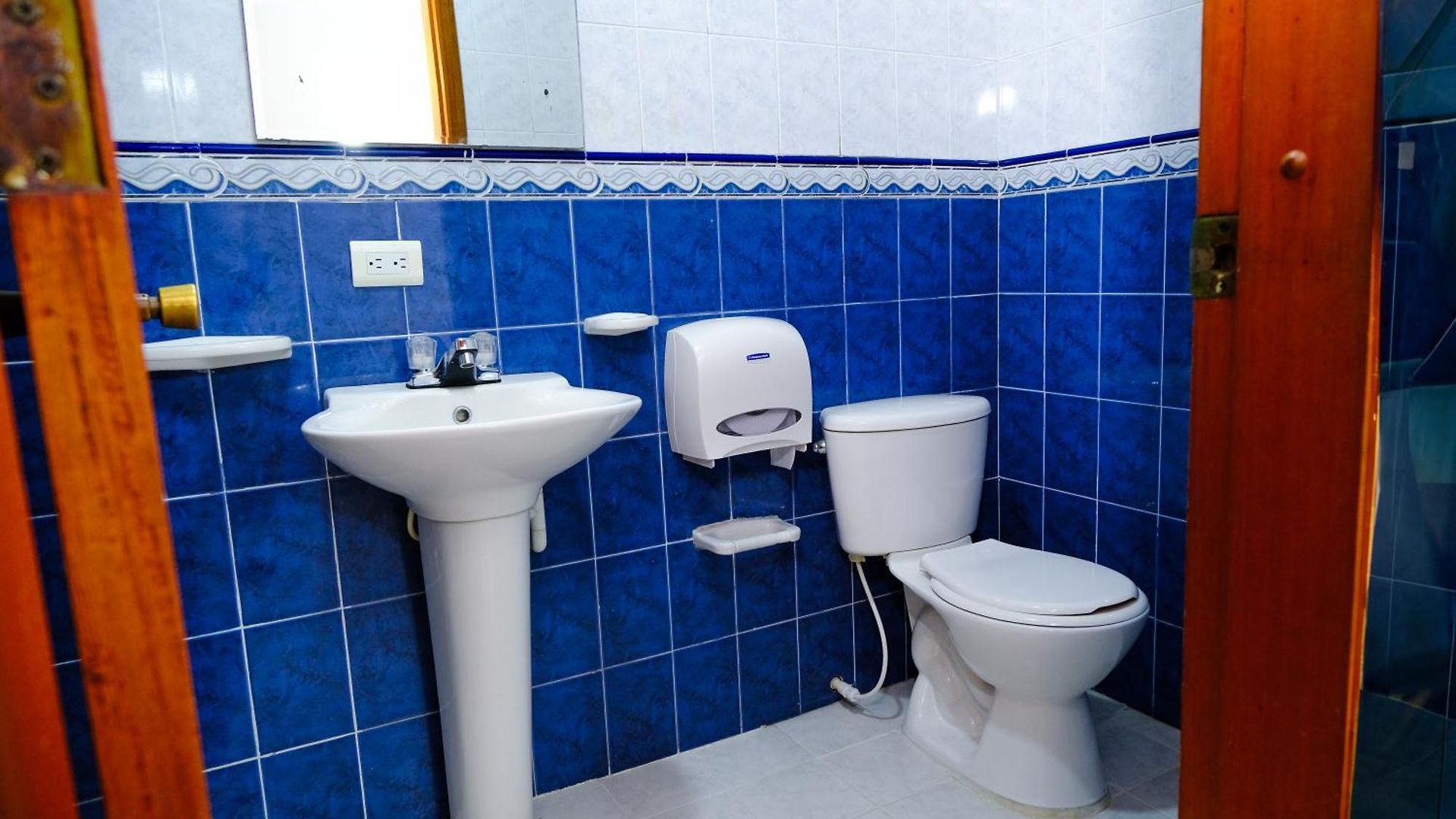 Coosonav Hotel *
