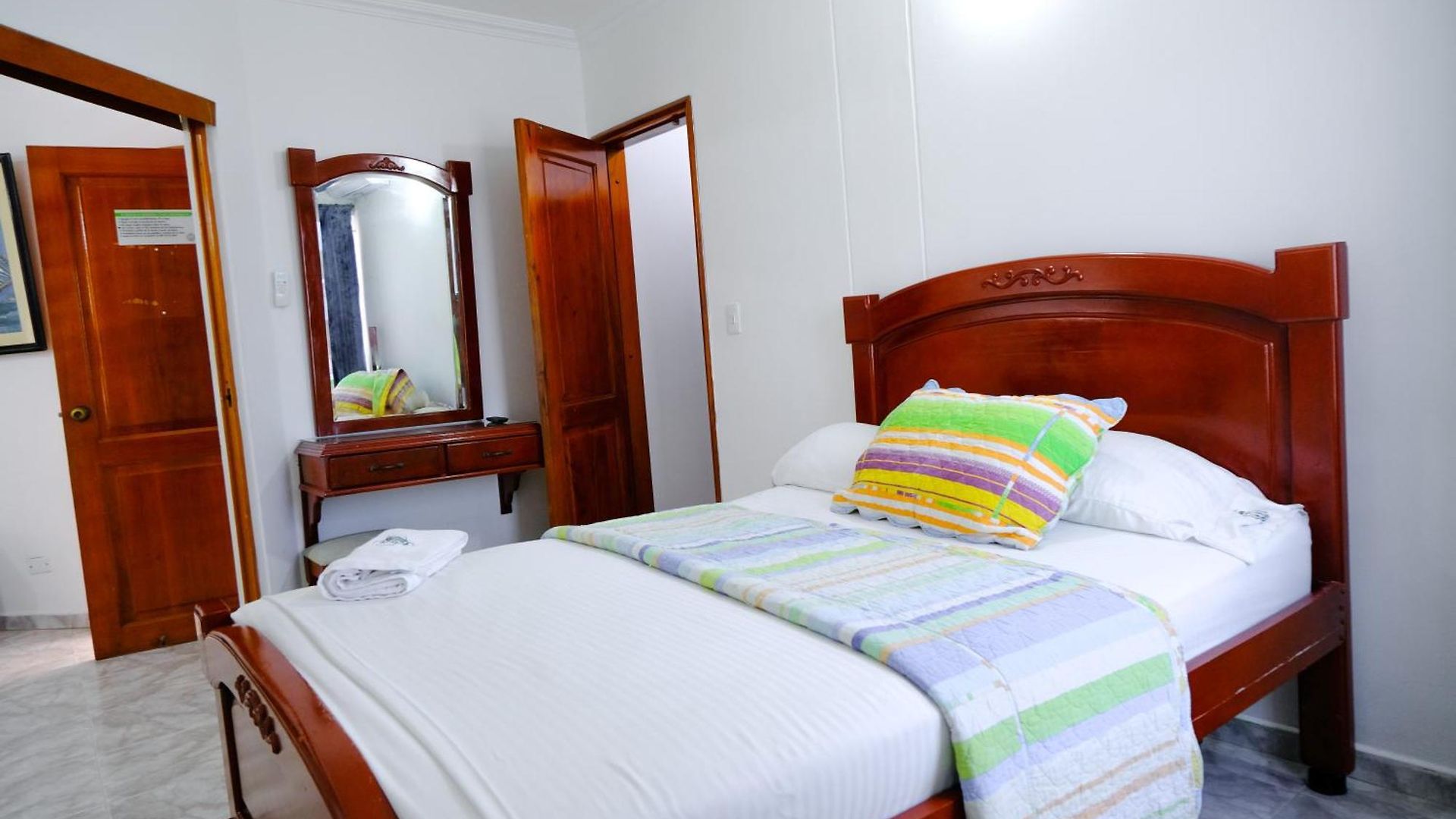 Coosonav Hotel