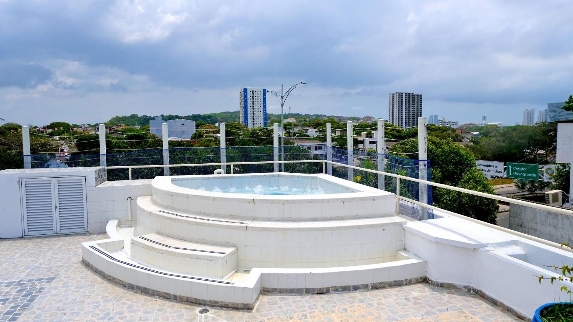 Coosonav Hotel