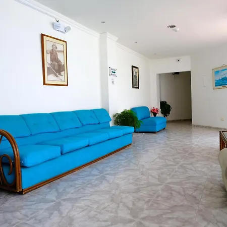 Coosonav Hotel